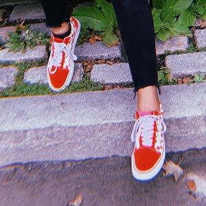 Red and white vans 7.5 women’s